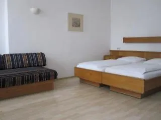 Kolbeck 2* וינה